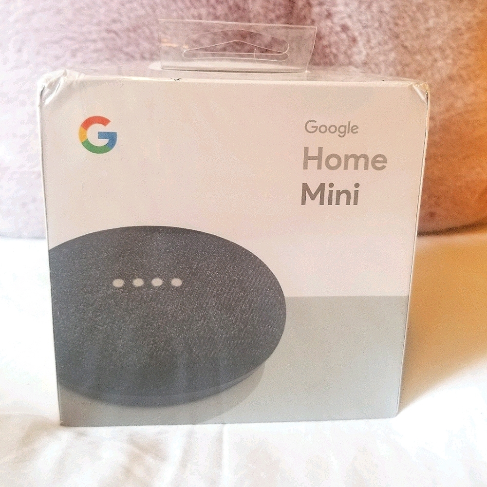 Google Home Mini (BRAND NEW)